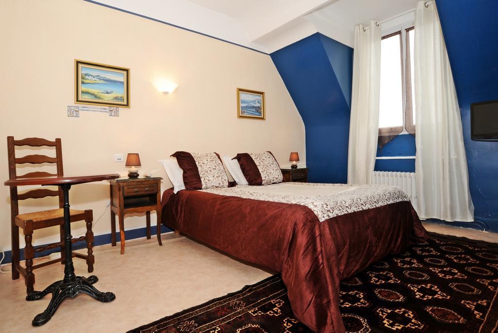 Hotel La Tour Sully-sur-Loire Habitación foto