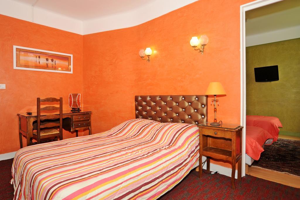 Hotel La Tour Sully-sur-Loire Habitación foto