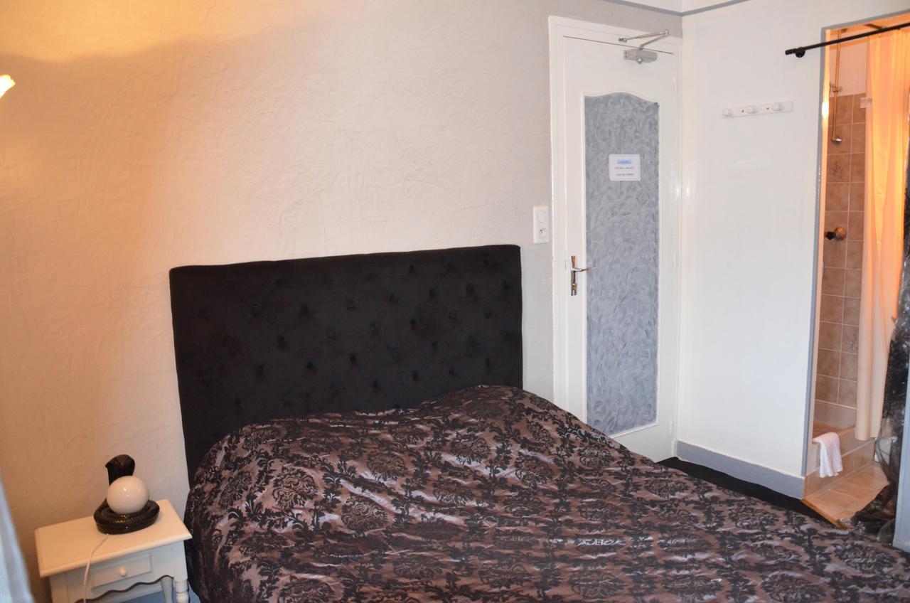 Hotel La Tour Sully-sur-Loire Habitación foto